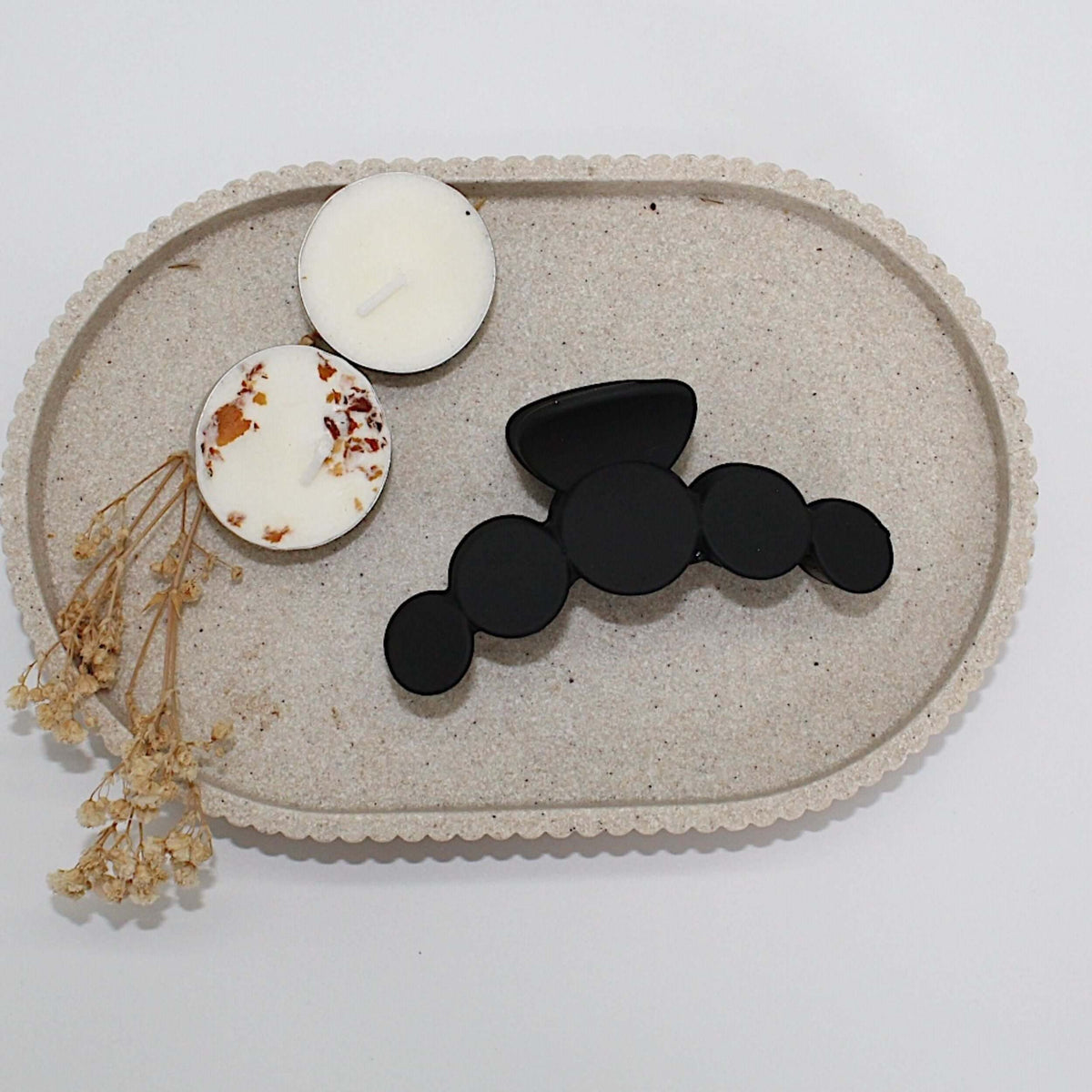 Black Circle Claw Clip