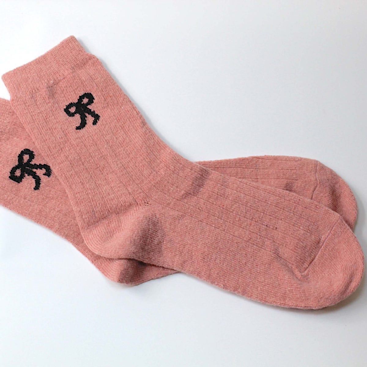 Pink bow knitted wool socks, add to your build your own gift box.