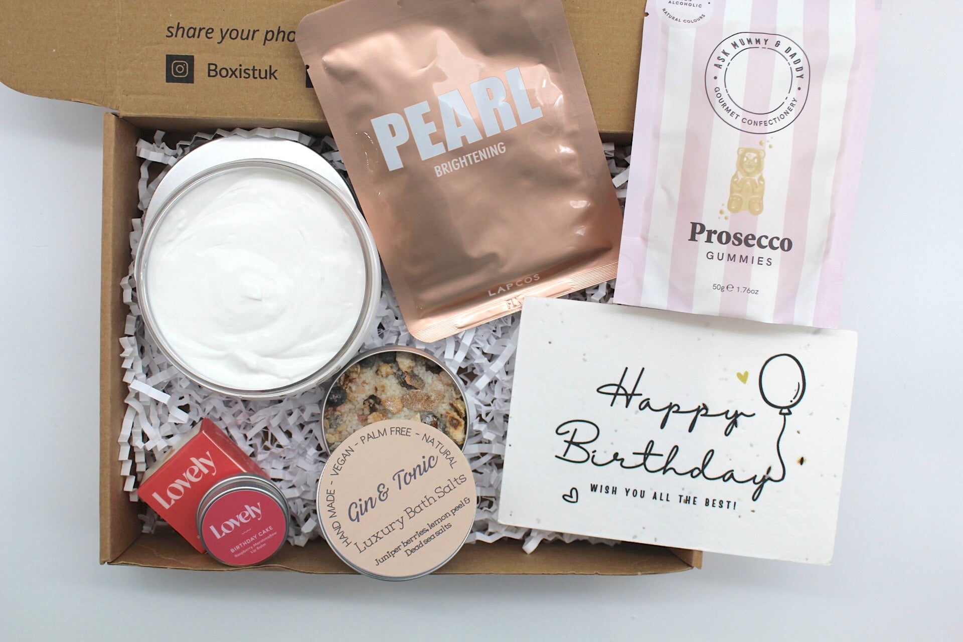 Celebrate in style with the perfect birthday presents! Our selection of gifts will make the special day truly memorable and effortlessly special. From heartfelt keepsakes to indulgent treats, we have the perfect present for every occasion.