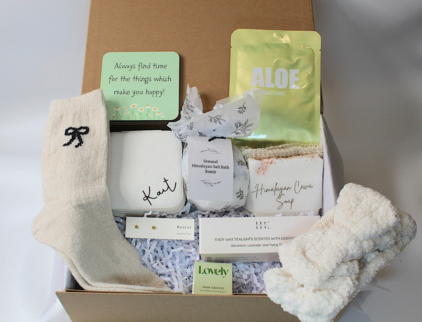 Build your own 10 item gift box, customise your gift to your recipient whatever the occasion.  