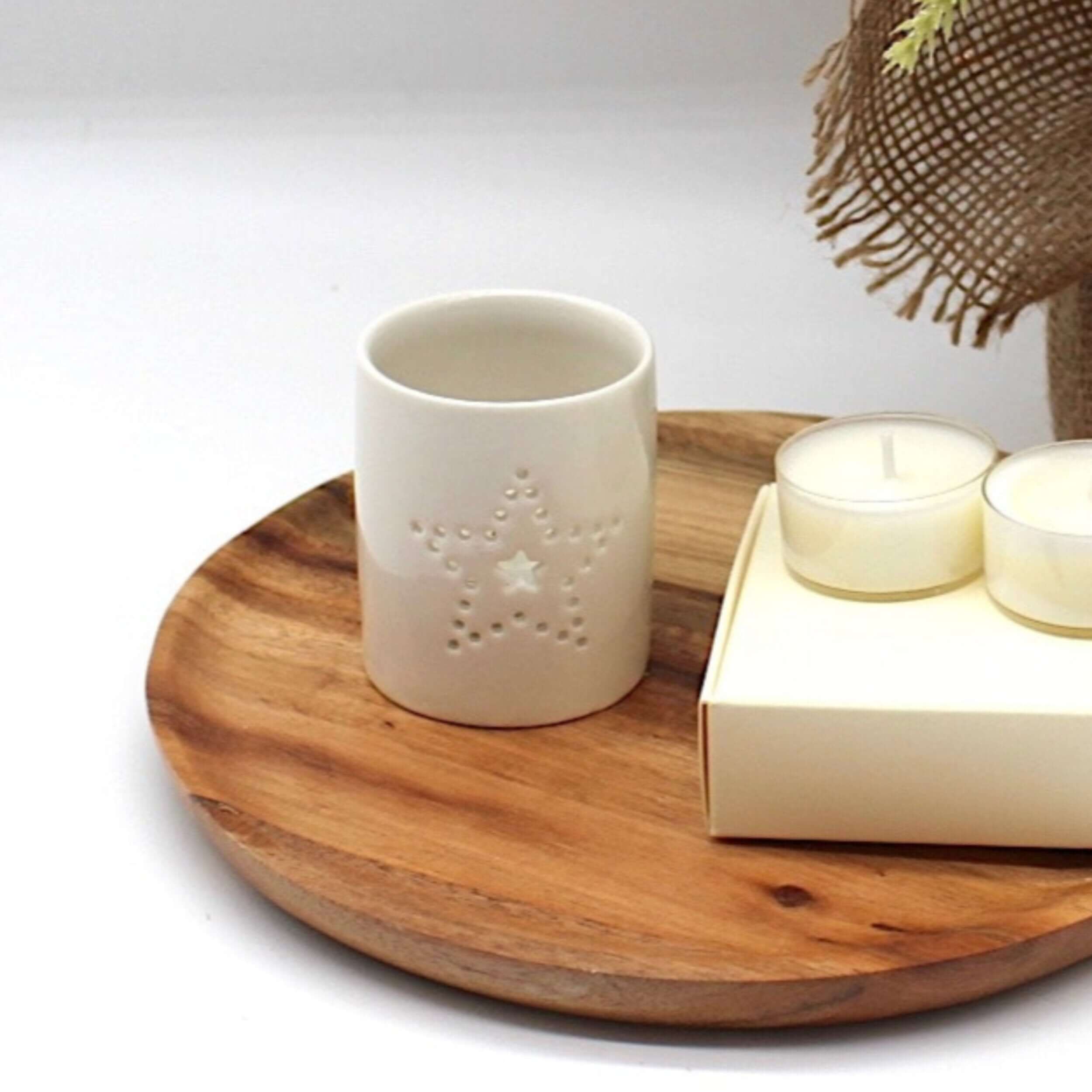 Tea light holder 