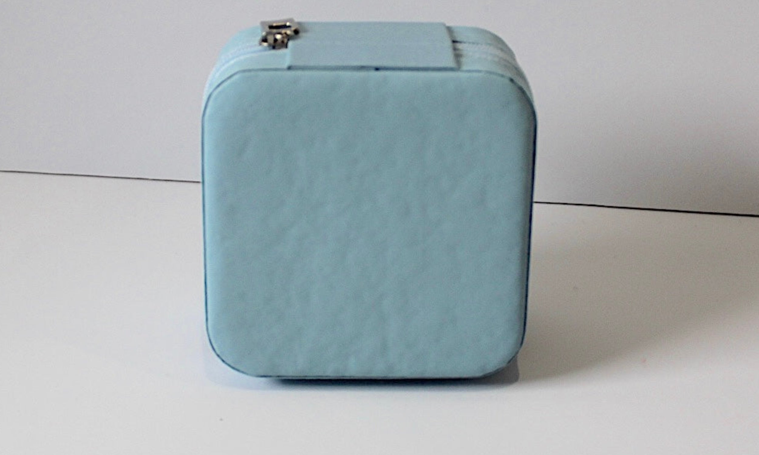 baby blue jewellery box 