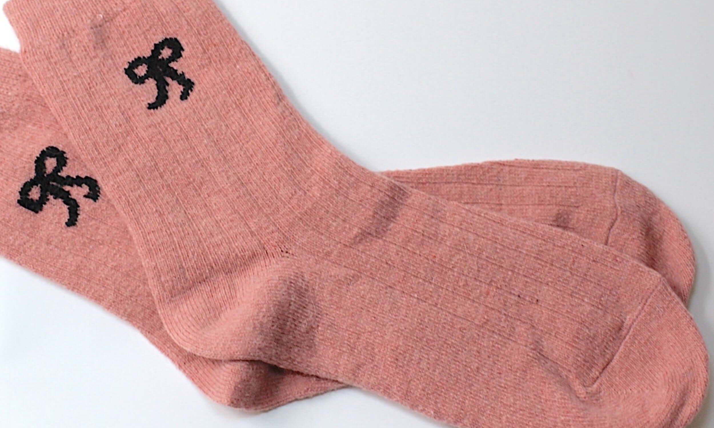 Pink bow knitted wool socks, add to your build your own gift box. 